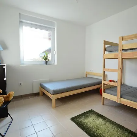 Zoeldhaz Maganszallas Szentendre Exterior foto